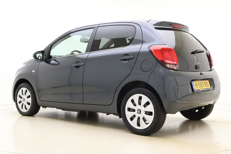Vehicle Image 12
