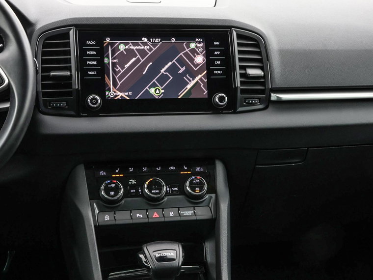Vehicle Image 18