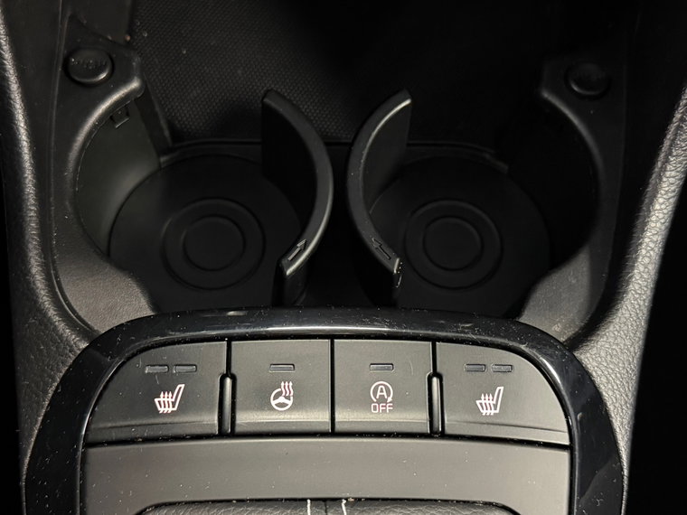 Vehicle Image 26