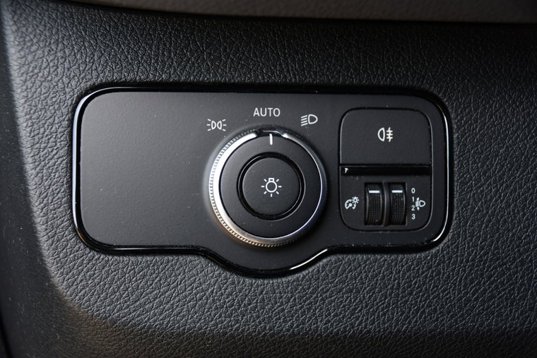 Vehicle Image 27