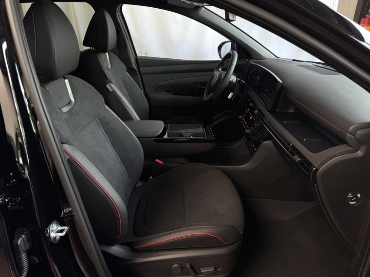 Vehicle Image 37