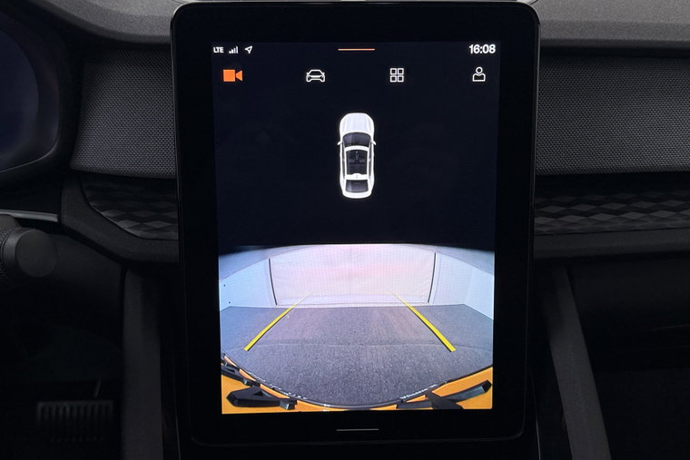 Vehicle Image 21