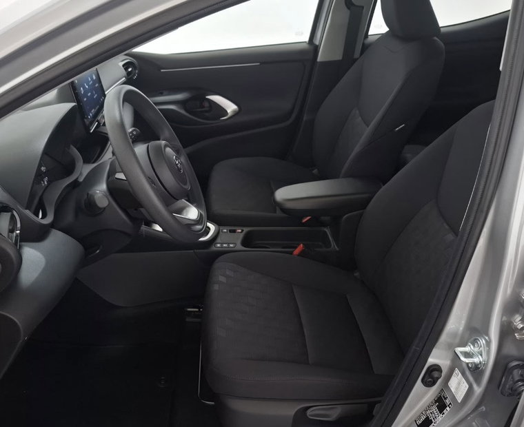 Vehicle Image 15