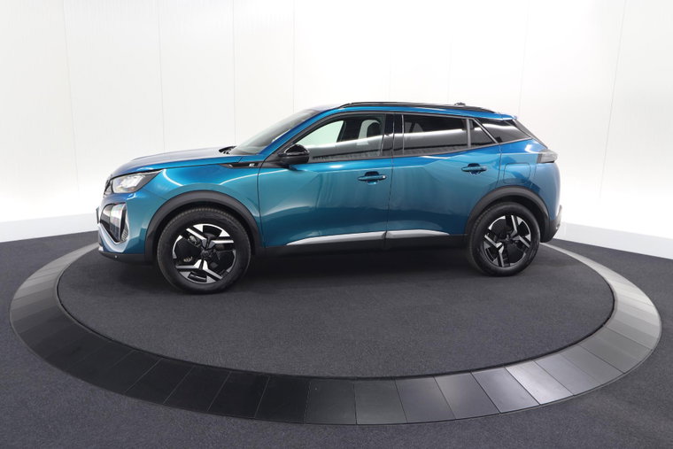 Vehicle Image 32