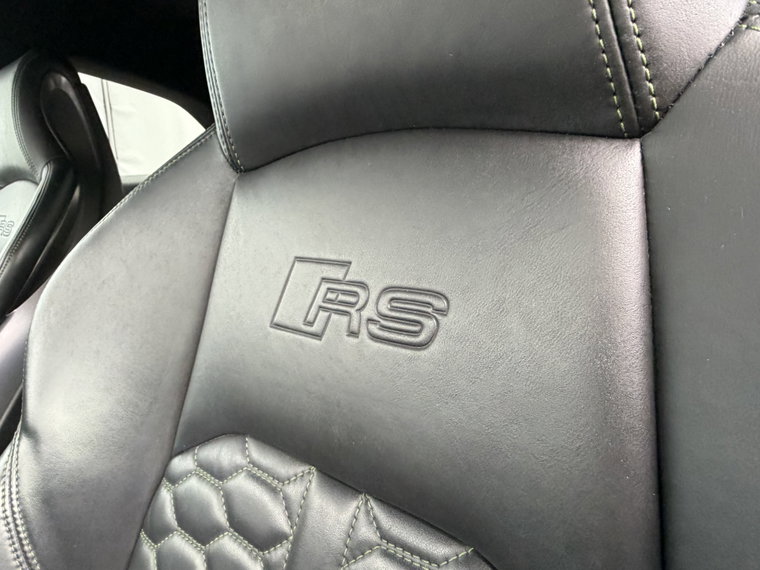 Vehicle Image 45