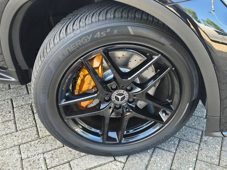 Vehicle Image 24