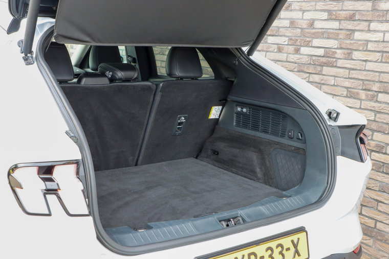 Vehicle Image 17
