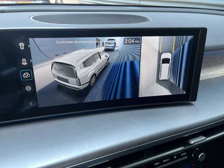 Vehicle Image 36