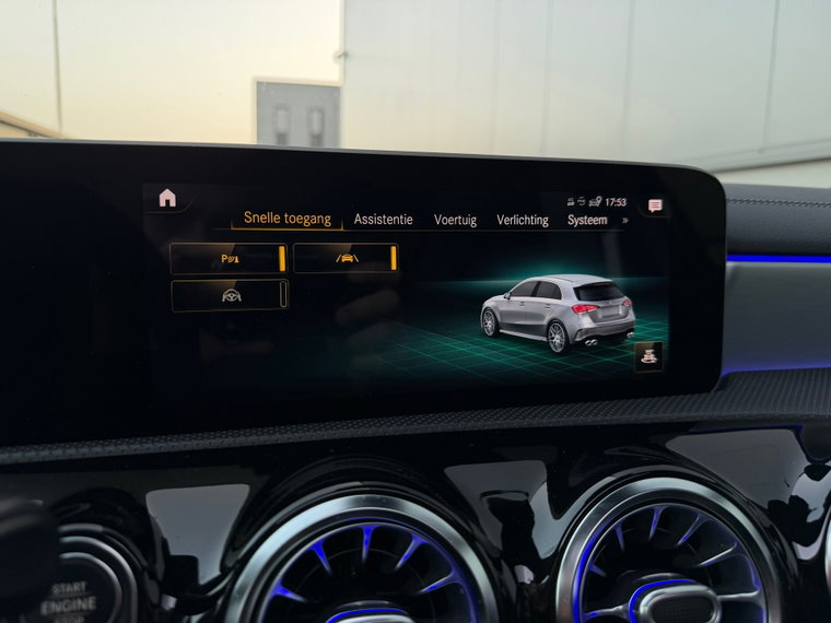 Vehicle Image 35