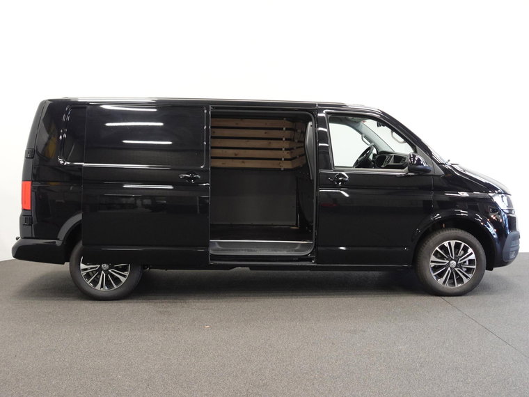 Vehicle Image 41