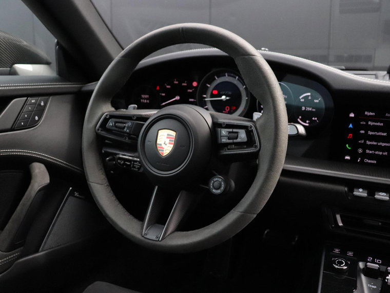 Vehicle Image 26