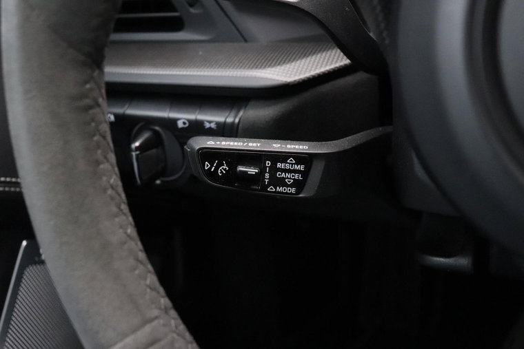 Vehicle Image 27