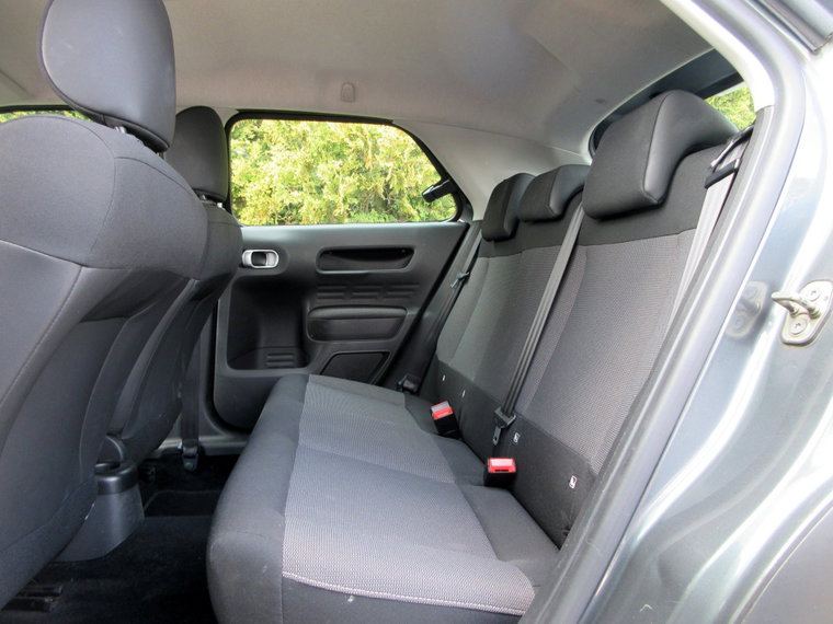 Vehicle Image 13