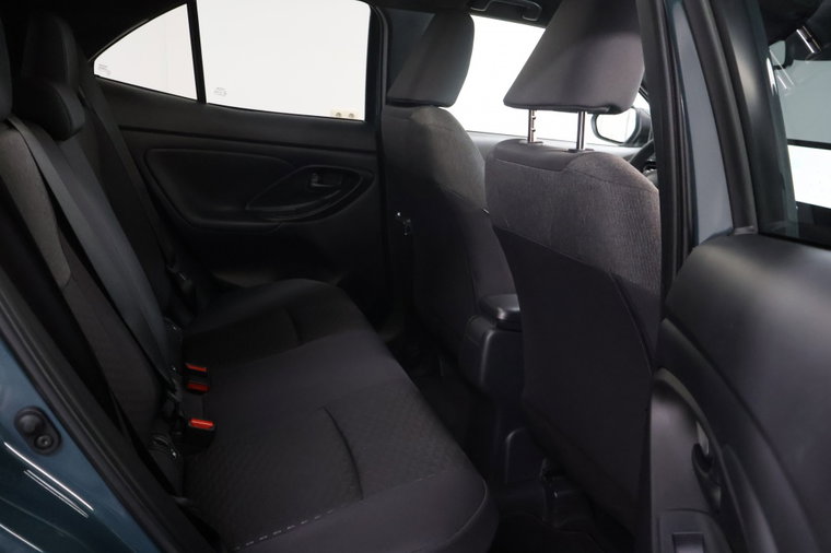 Vehicle Image 15
