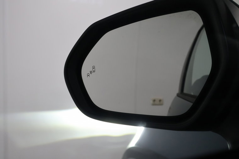 Vehicle Image 31