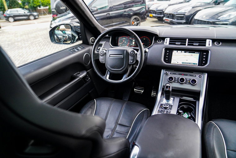 Vehicle Image 21
