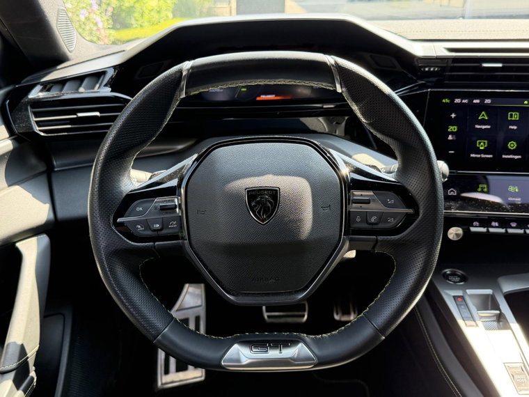 Vehicle Image 21