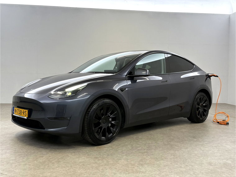 Vehicle Image 8