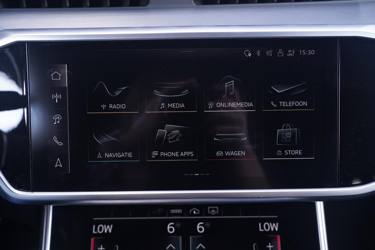 Vehicle Image 38