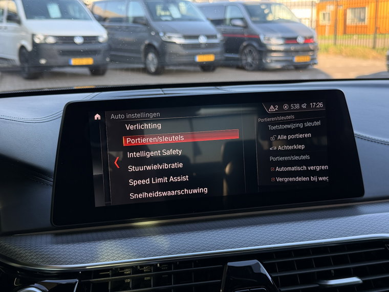 Vehicle Image 40