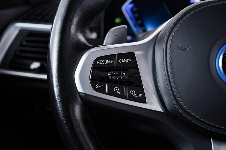 Vehicle Image 35