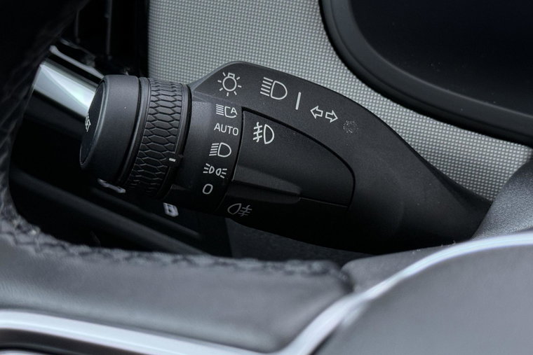 Vehicle Image 40