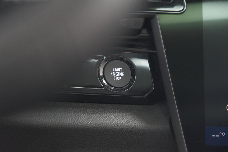 Vehicle Image 50