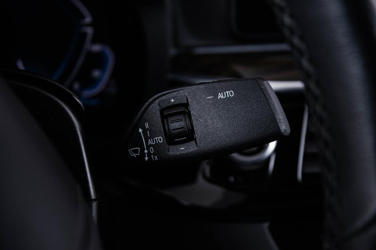 Vehicle Image 60