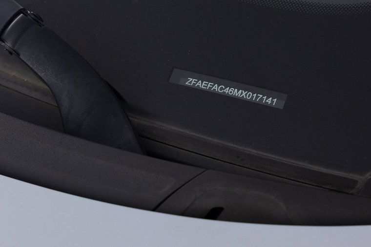 Vehicle Image 48