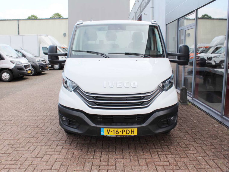 Vehicle Image 27