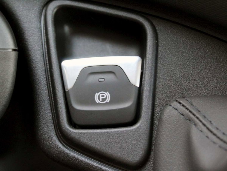 Vehicle Image 37