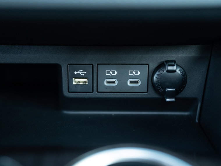 Vehicle Image 47