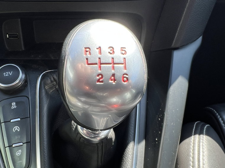 Vehicle Image 28