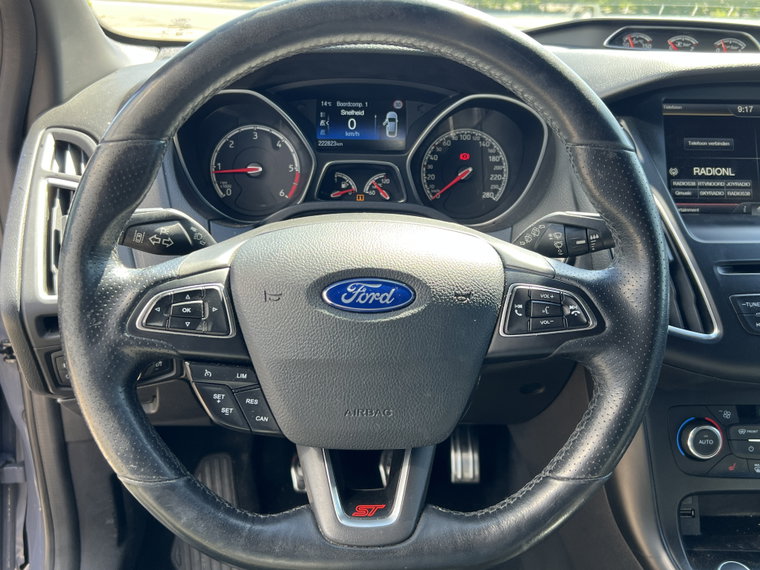 Vehicle Image 31