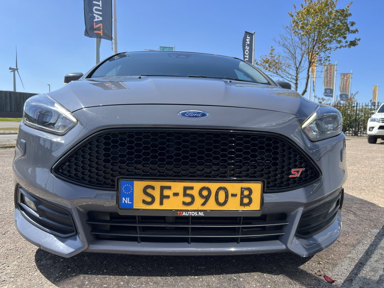 Vehicle Image 37