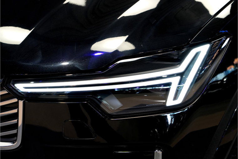 Vehicle Image 11
