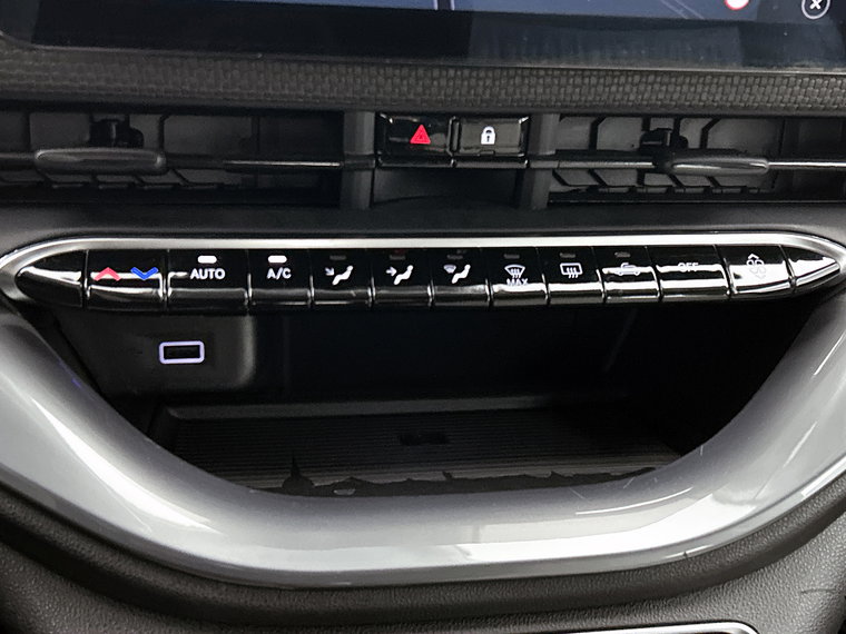 Vehicle Image 27
