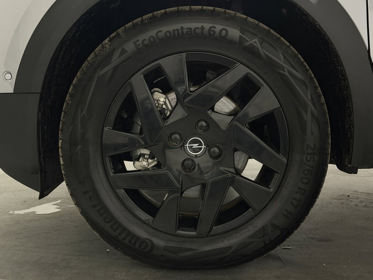 Vehicle Image 17