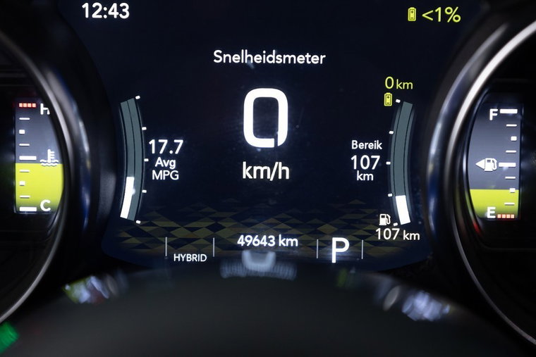 Vehicle Image 32