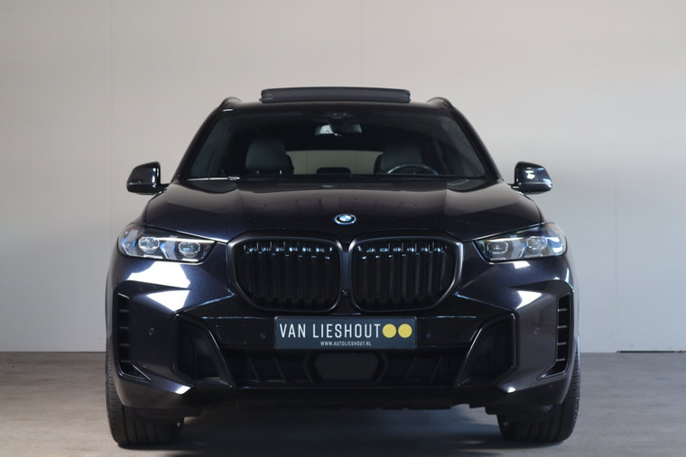 Vehicle Image 40