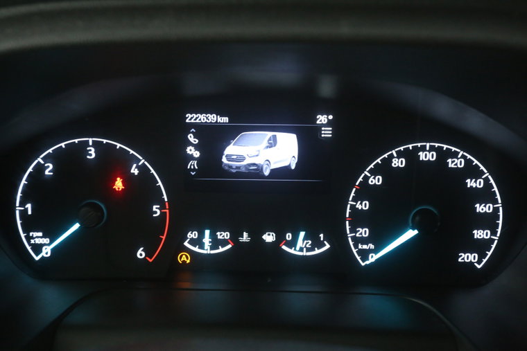 Vehicle Image 14