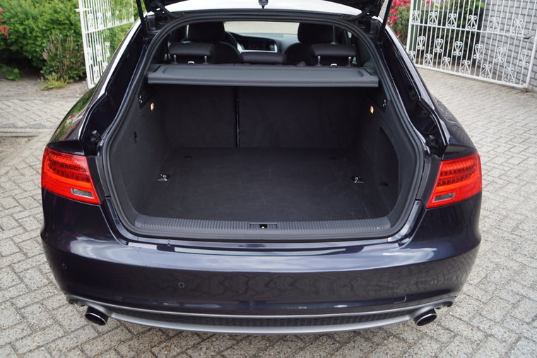 Vehicle Image 31
