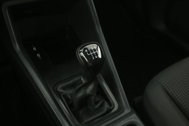 Vehicle Image 17