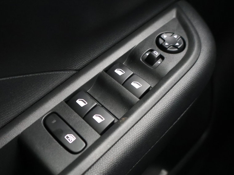 Vehicle Image 45