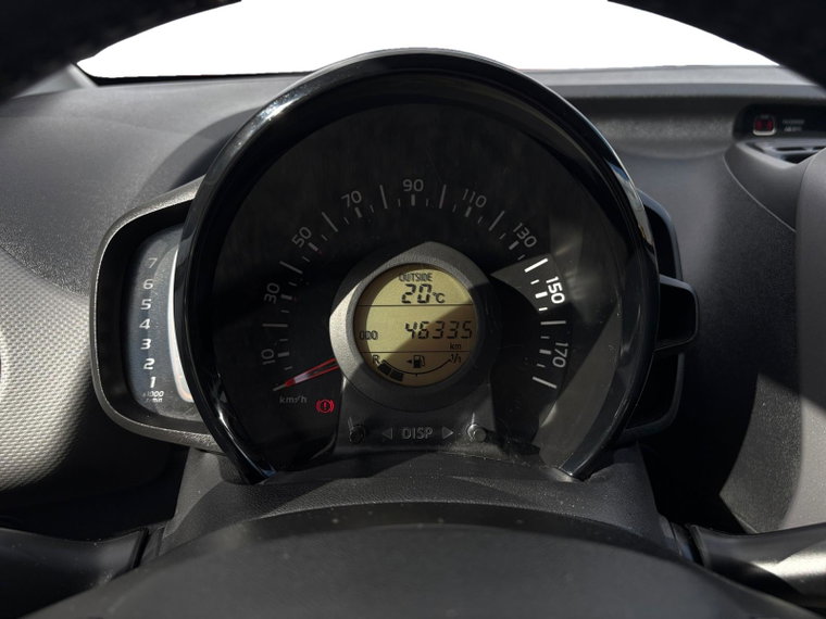 Vehicle Image 20