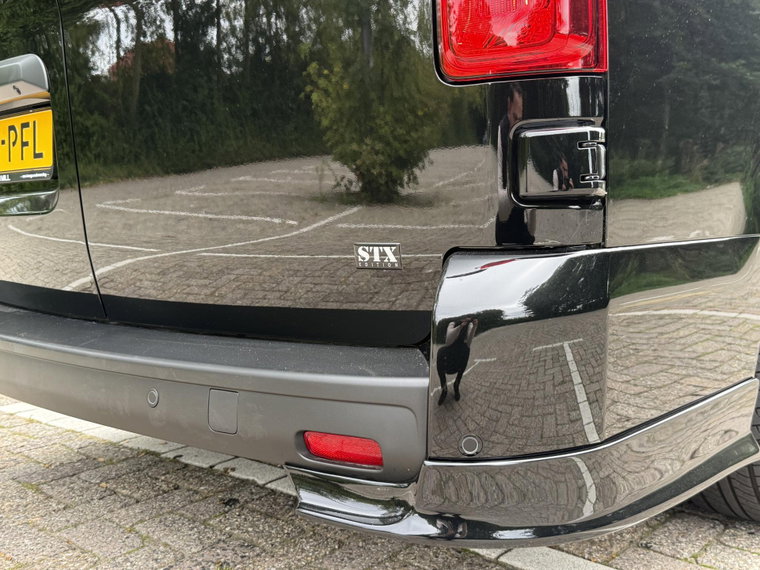 Vehicle Image 40