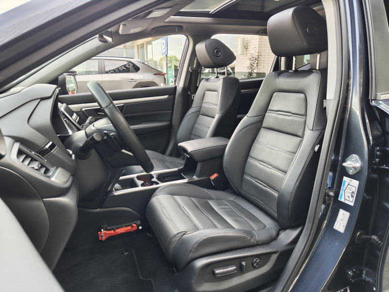 Vehicle Image 35