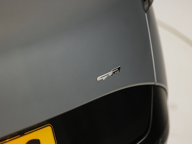Vehicle Image 36