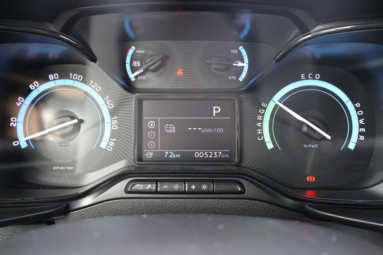 Vehicle Image 20
