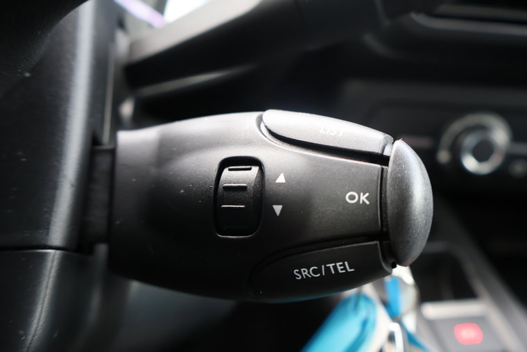 Vehicle Image 27